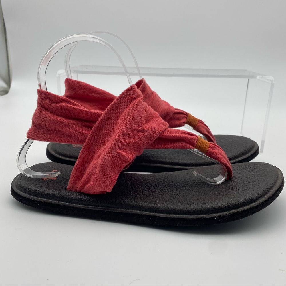 Sanuk Women Size 8 Sandal Red Fabric Yoga Slip On Flip Flop Thong Slingback